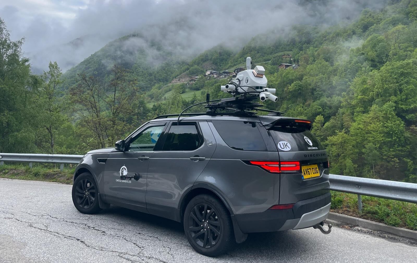 mobile mapping vehicle