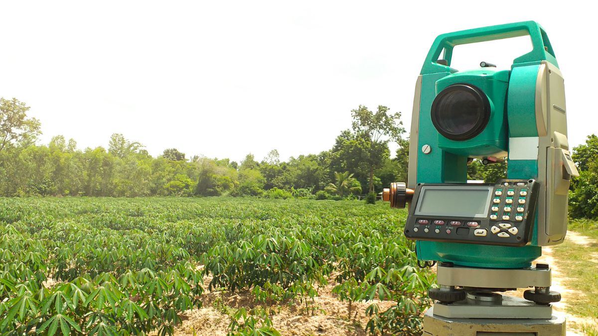 digital surveying equipment