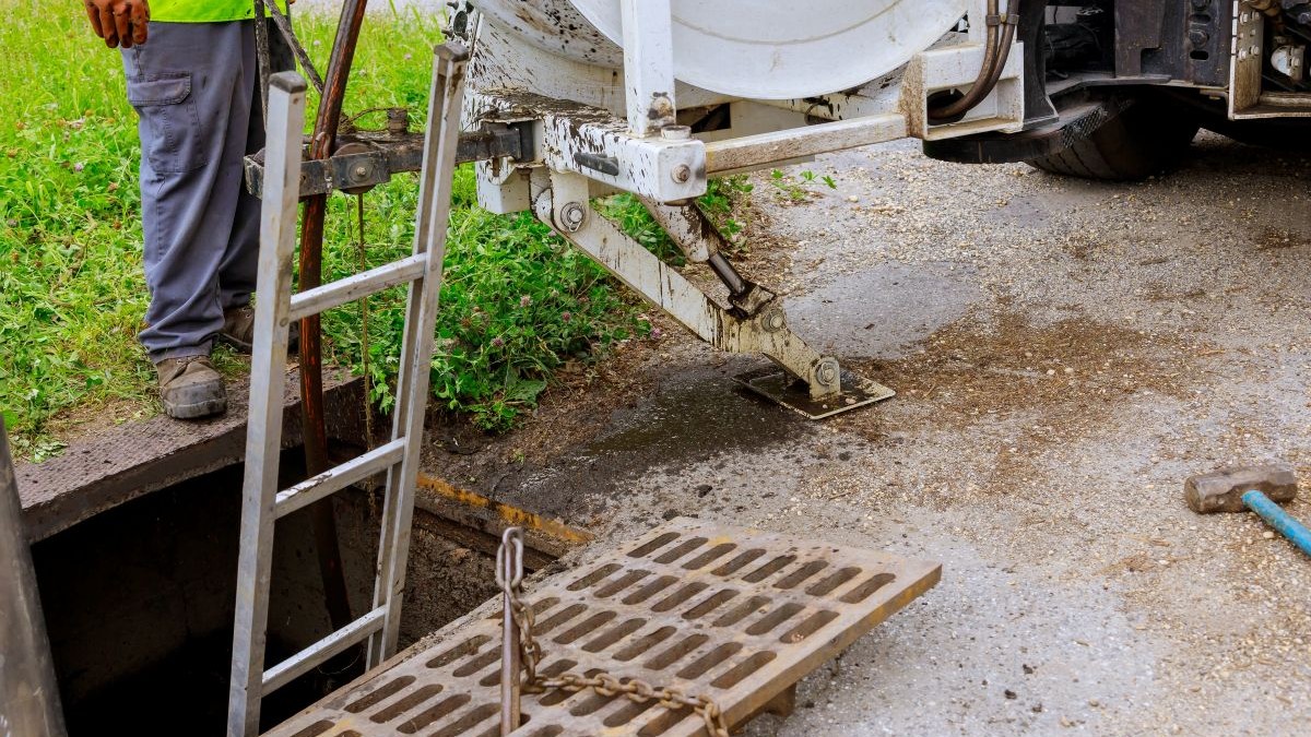 How to Repair a Broken Drain Pipe with Patch Lining