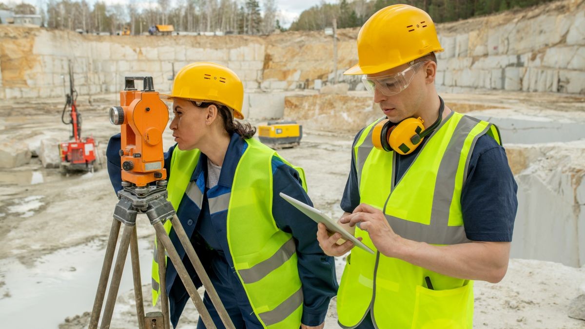 Topographic Surveys vs Measured Survey